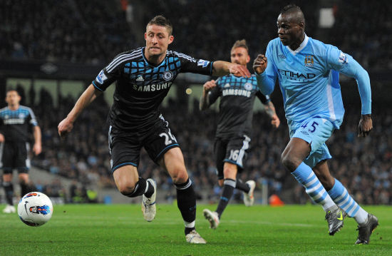 补席不断涌 补席不断涌