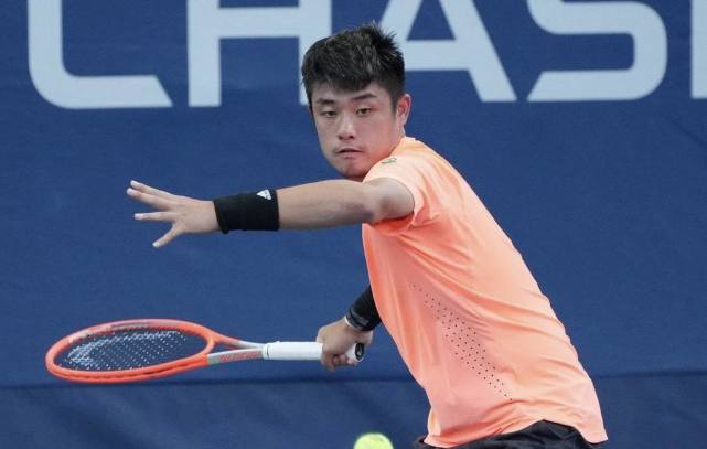 现出了更强 现出了更强