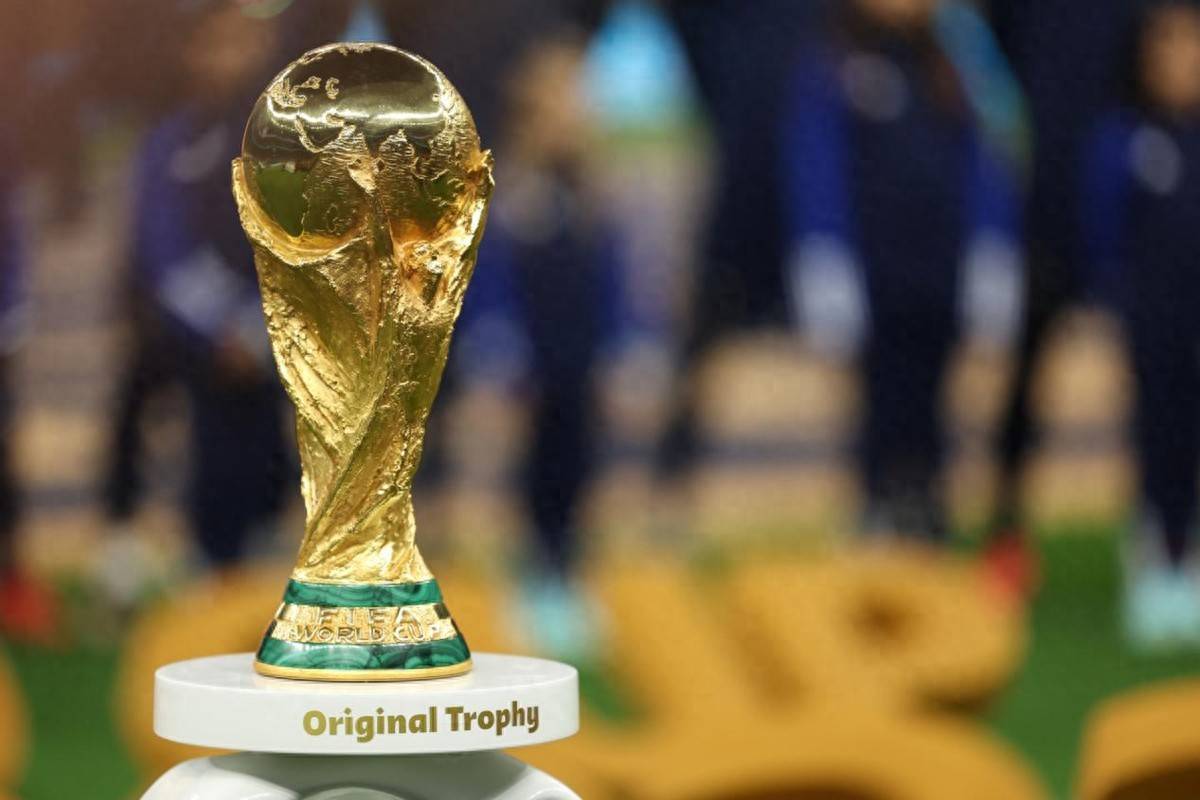 她表现出了 她表现出了