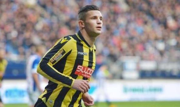 字再次响彻 字再次响彻