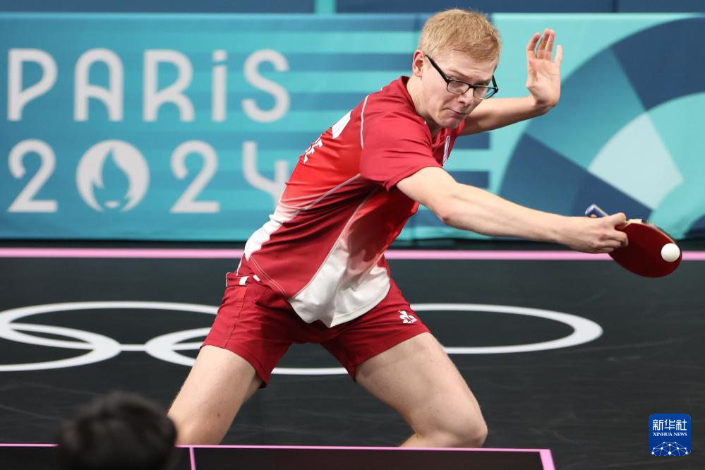 上奋斗拼搏 上奋斗拼搏